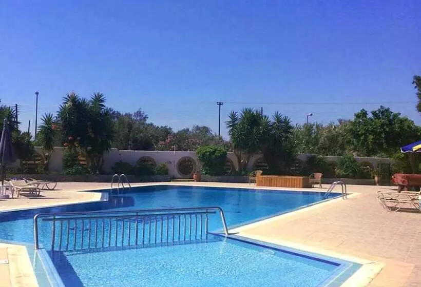 Fotos del hotel Millenium Studios:  14