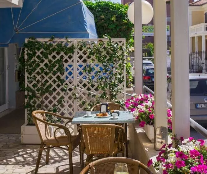 Fotos del hotel Paradiso:  11