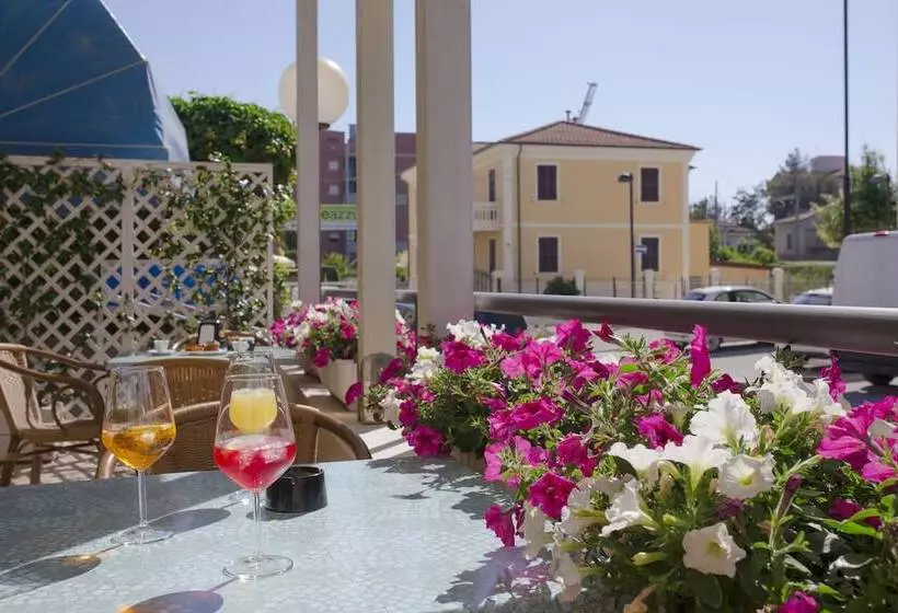 Fotos del hotel Paradiso:  3