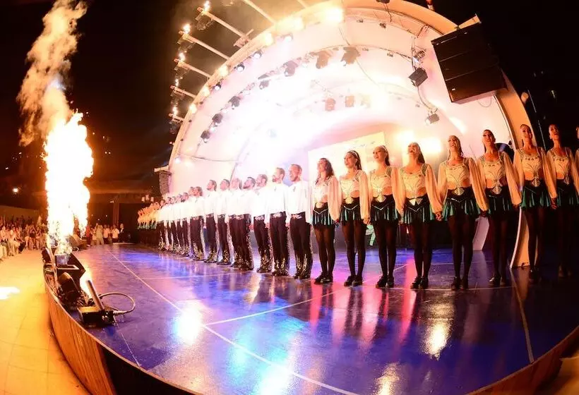 Fotos del hotel Ramada Resort Kusadasi & Golf:  7