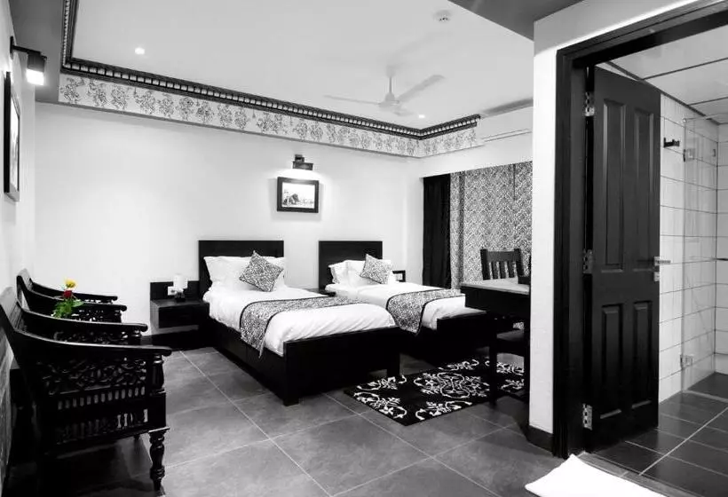 Fotos del hotel Liwa The Transit:  23