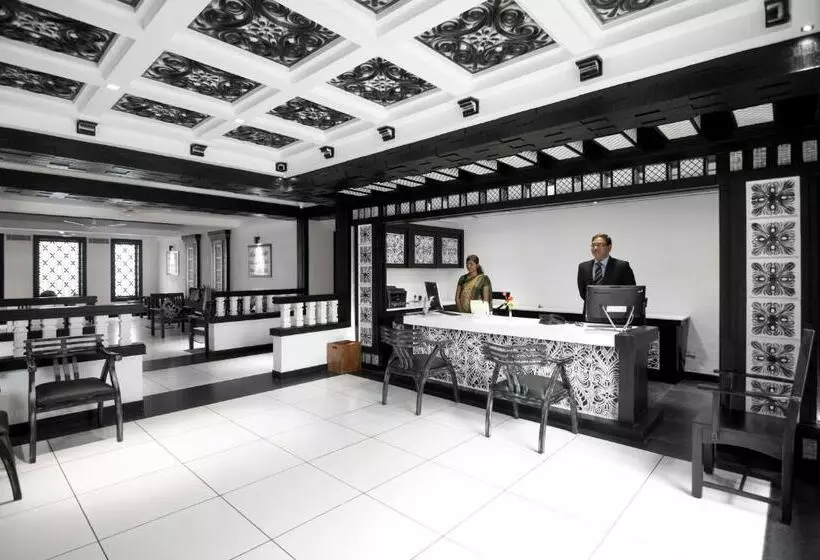 Fotos del hotel Liwa The Transit:  3