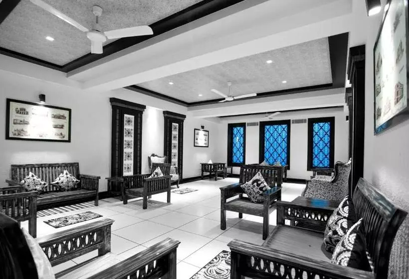 Fotos del hotel Liwa The Transit:  2