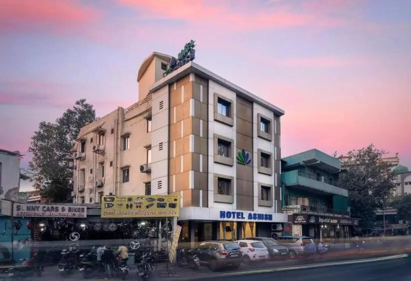 Fotos del hotel Ashish:  6