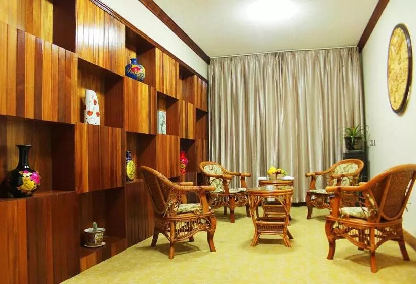 Fotos del hotel Eastland:  7