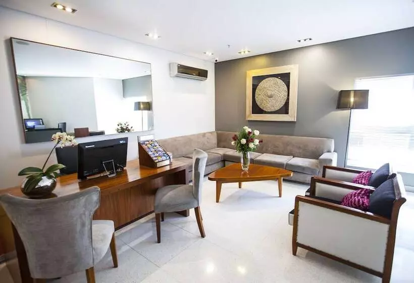 Fotos del hotel First Group The Palace All-suite:  13