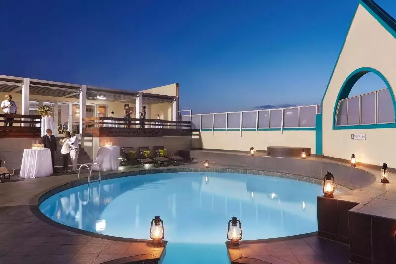 Fotos del hotel First Group The Palace All-suite:  7