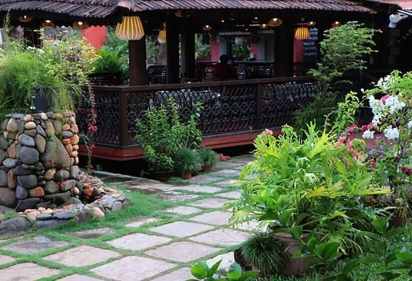 Fotos del hotel Kingstork Beach Resort:  11