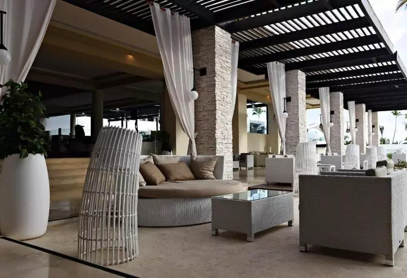 Fotos del hotel Royalton Chic Punta Cana Resort & Spa  Adults Only  All Inclusive:  4