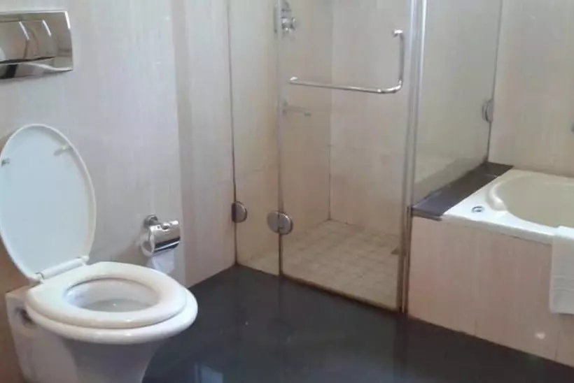 Fotos del hotel 10 Calangute:  13