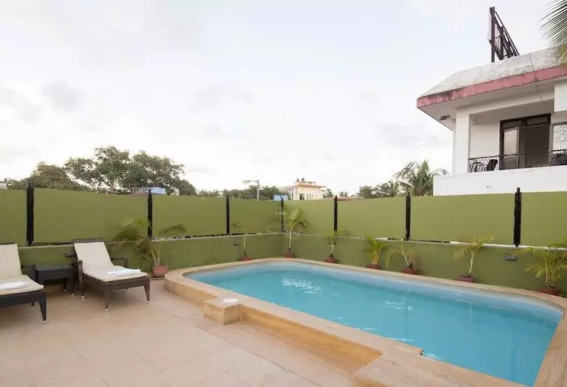 Fotos del hotel 10 Calangute:  2