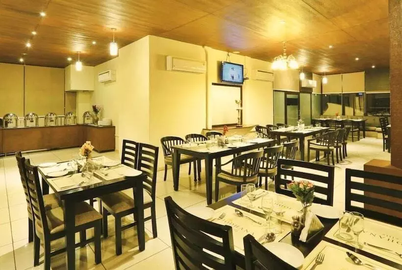 Fotos del hotel Jodhana Elite By 1589 Hotels:  4