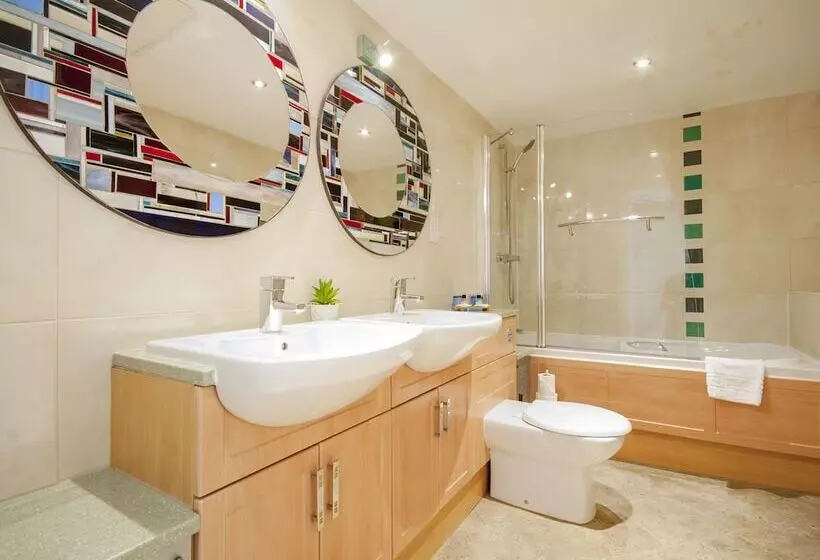 Fotos del hotel The Highworth:  5