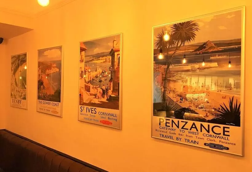 Fotos del hotel The Highworth:  20