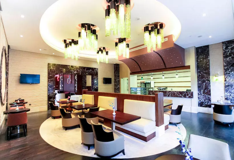 Fotos del hotel Danat Capital Hotel:  6