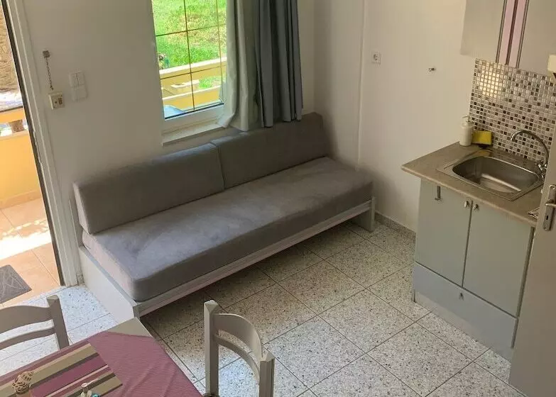 Fotos del hotel Ermis Suites:  6