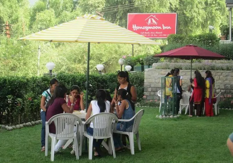 Fotos del hotel Honeymoon Inn Manali:  25