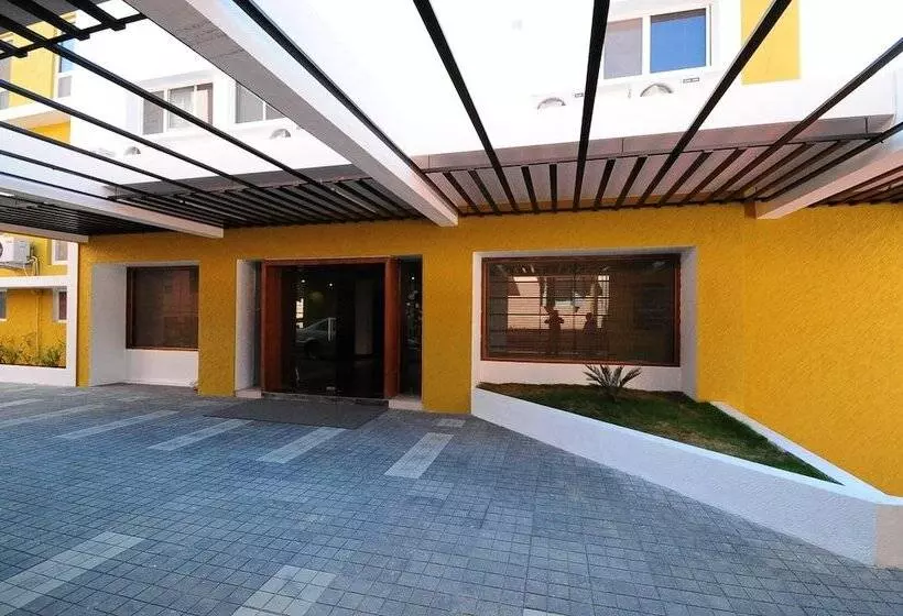 Fotos del hotel The Viceroy Comforts:  14