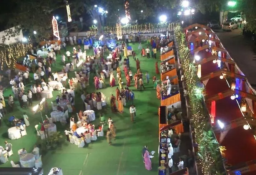 Fotos del hotel The Viceroy Comforts:  11