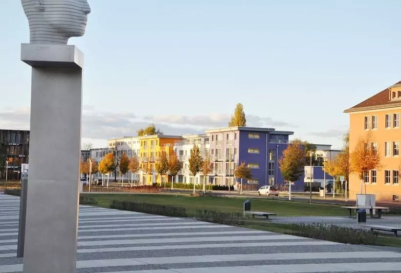 Fotos del hotel Adapt Apartments Berlin  Adlershof:  15