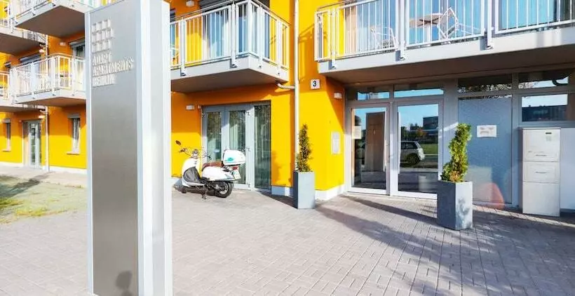 Fotos del hotel Adapt Apartments Berlin  Adlershof:  10