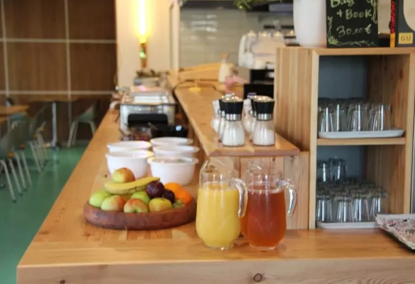 Fotos del hotel Adapt Apartments Berlin  Adlershof:  5