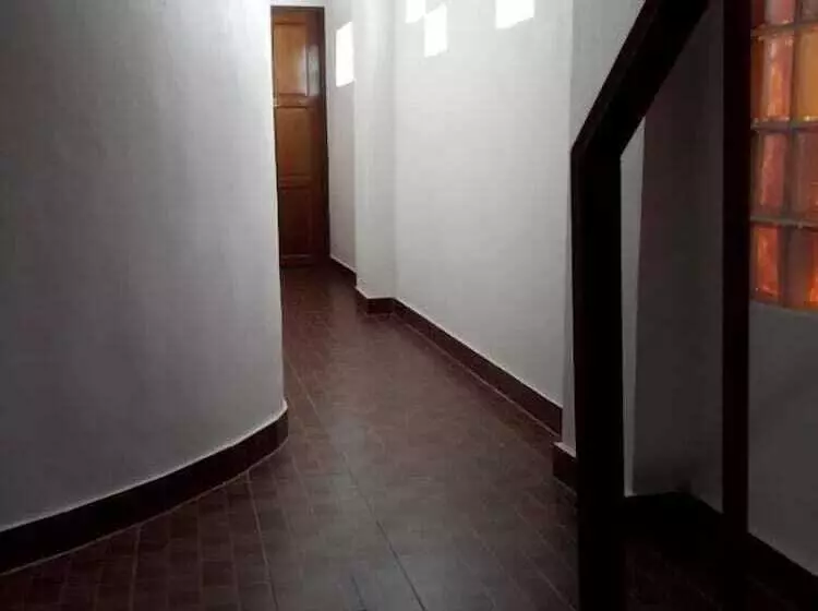 Fotos del hotel Orchid Inn:  15