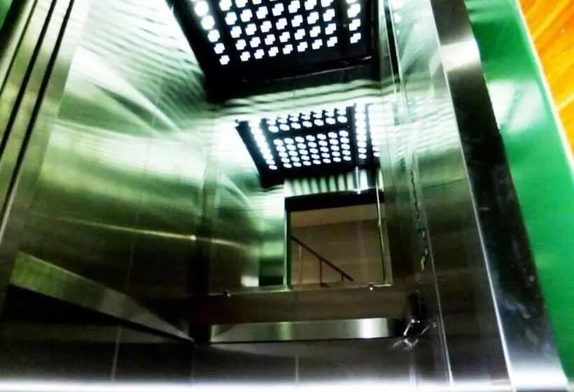 Fotos del hotel Orchid Inn:  6