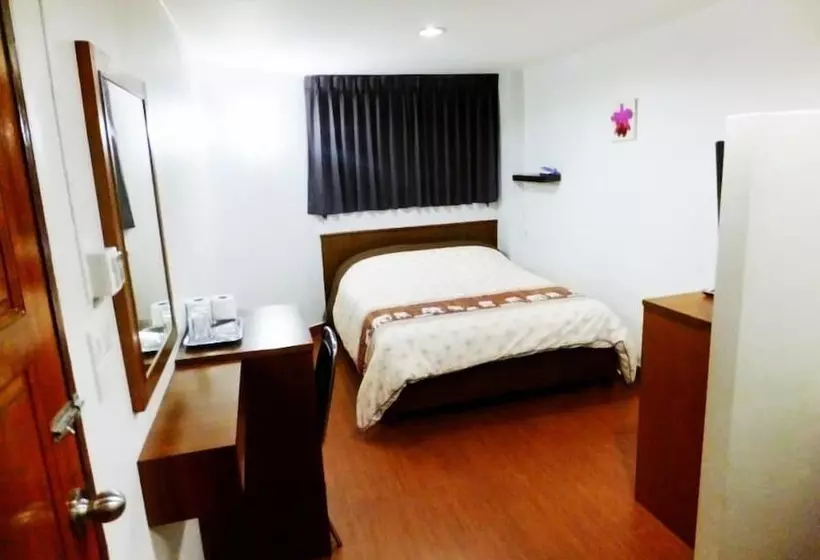 Fotos del hotel Orchid Inn:  17