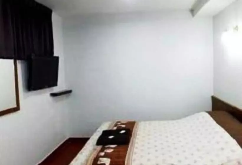 Fotos del hotel Orchid Inn:  21