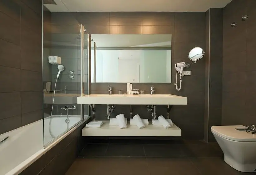 Fotos del hotel Bcn Urbaness S Gran Rosellon:  8