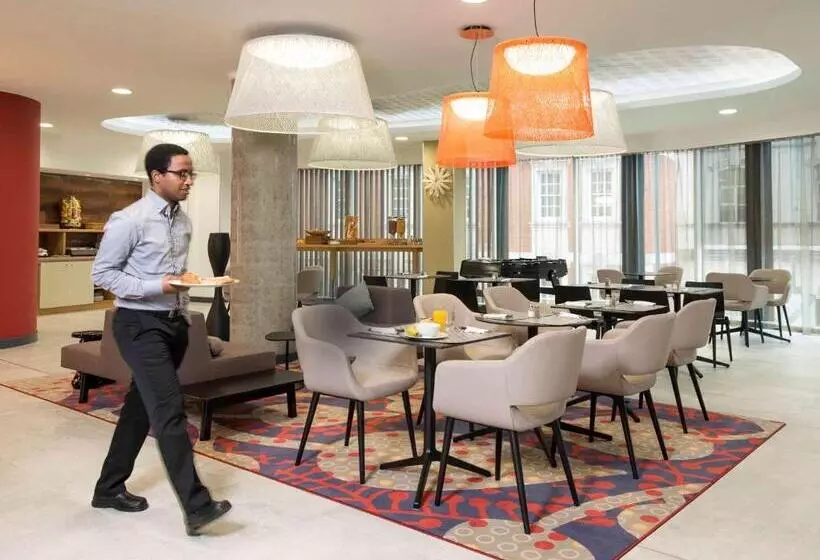 Fotos del hotel Apart Adagio Birmingham City Centre:  12