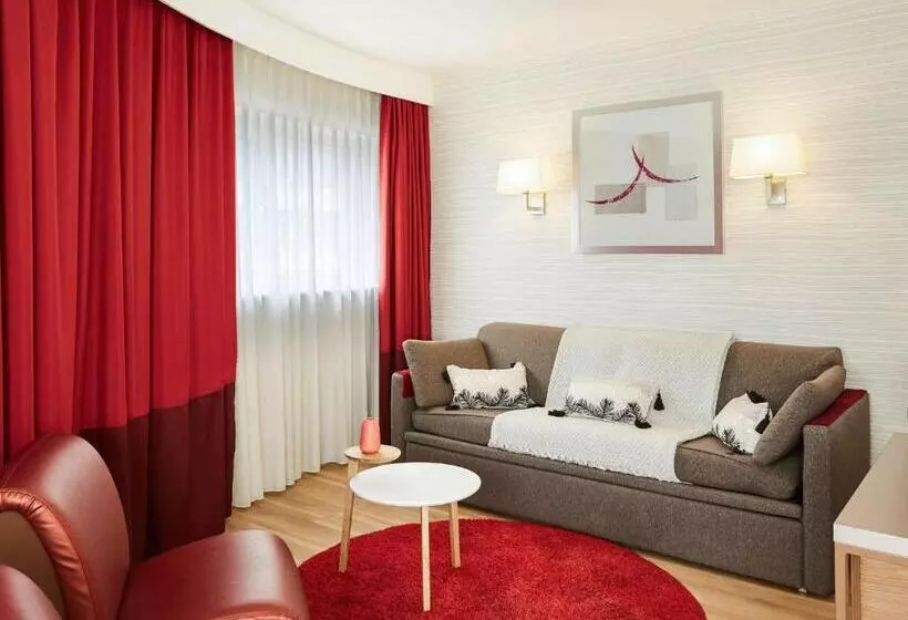 Fotos del hotel Apart Adagio Birmingham City Centre:  22