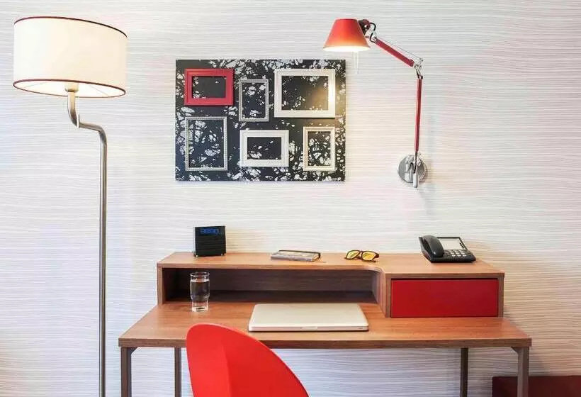 Fotos del hotel Apart Adagio Birmingham City Centre:  21