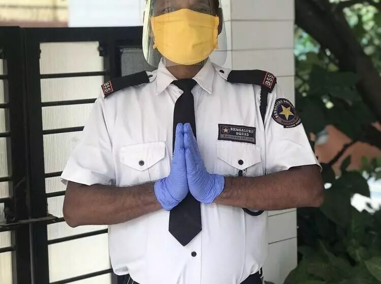 Fotos del hotel Pearlsuites:  7