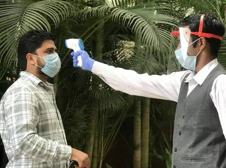 Fotos del hotel Pearlsuites:  19