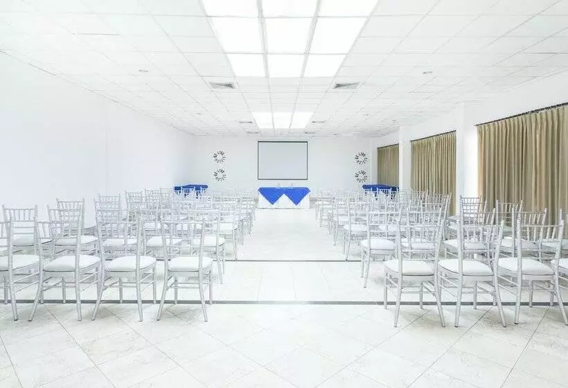 Fotos del hotel Be Live Experience Hamaca Suites:  29