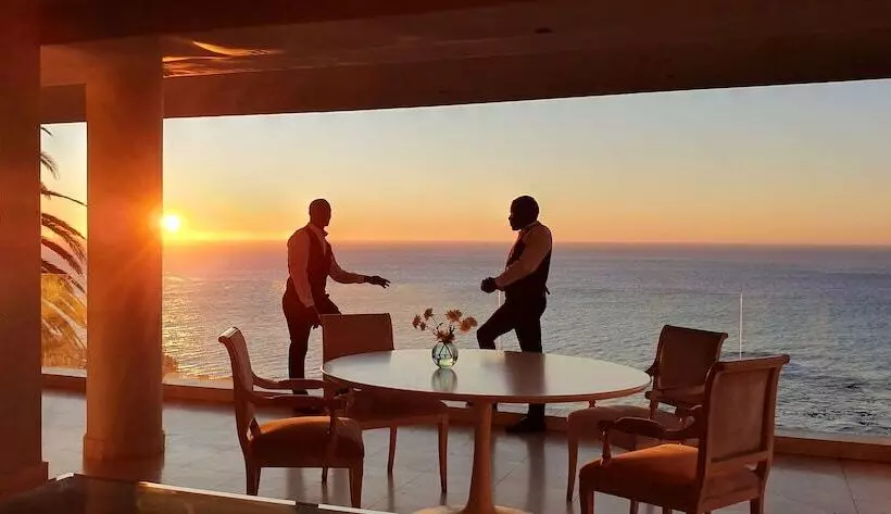 Fotos del hotel The Clarendon  Bantry Bay:  9