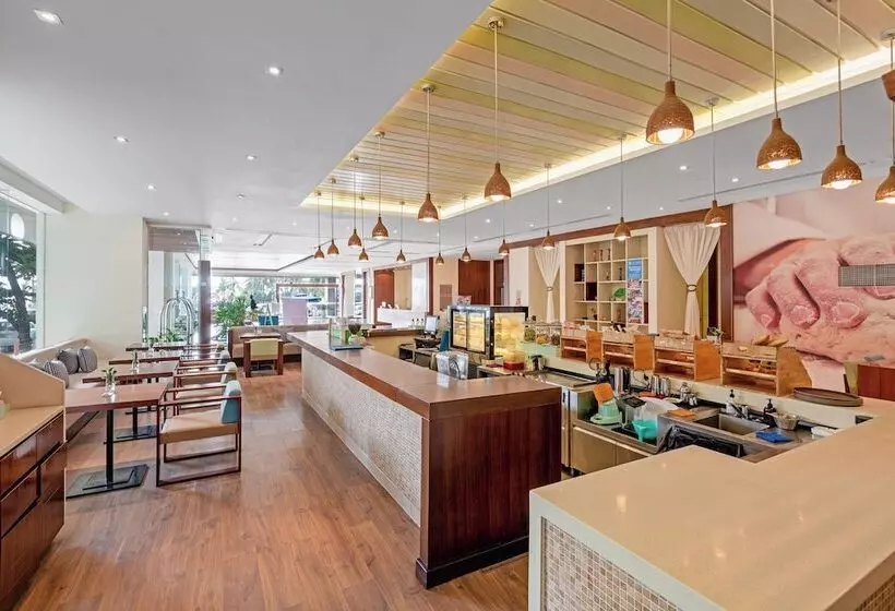 Fotos del hotel A La Carte Da Nang Beach:  25