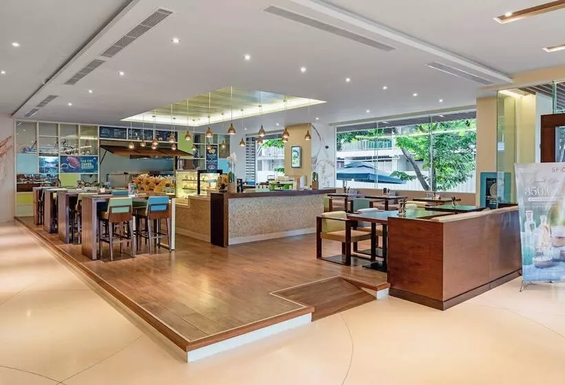 Fotos del hotel A La Carte Da Nang Beach:  8