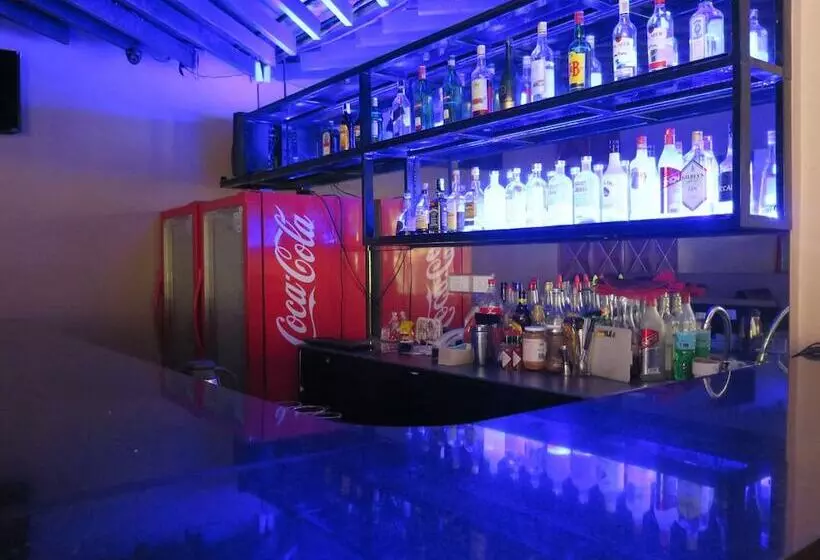 Fotos del hotel Circle Inn  Iloilo City Center:  12