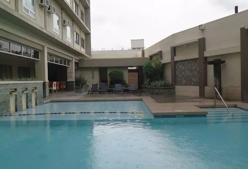 Fotos del hotel Circle Inn  Iloilo City Center:  11