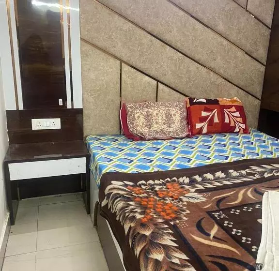 Fotos del hotel Jyoti Deluxe:  14