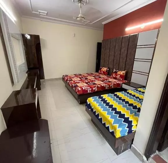 Fotos del hotel Jyoti Deluxe:  9