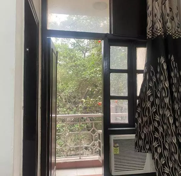 Fotos del hotel Jyoti Deluxe:  4