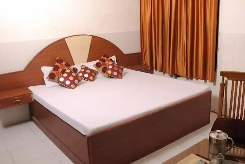 Fotos del hotel Surya Palace:  2