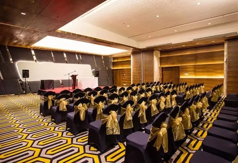 Fotos del hotel Ciputra Cibubur Managed By Swiss-belhotel International:  15