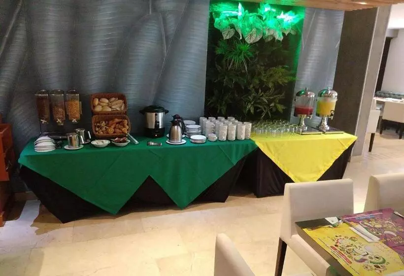 Fotos del hotel Washington Plaza  By Sercotel:  5