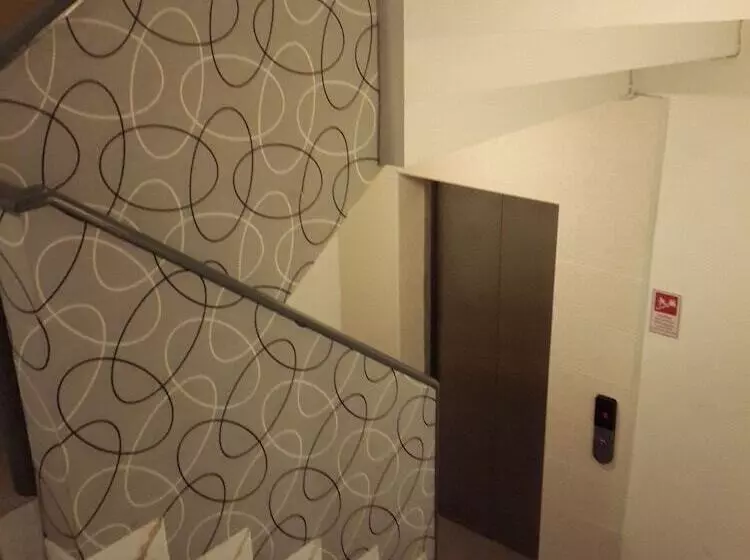 Fotos del hotel Nanatai Suites:  8