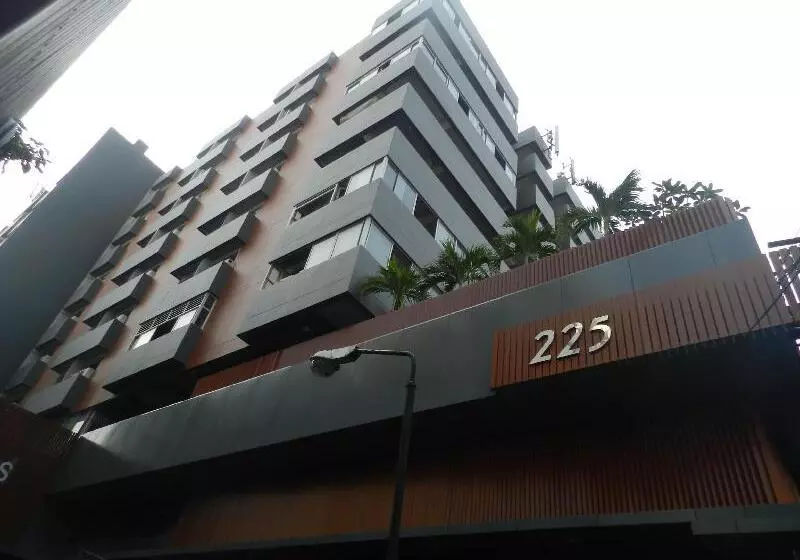 Fotos del hotel Nanatai Suites:  14